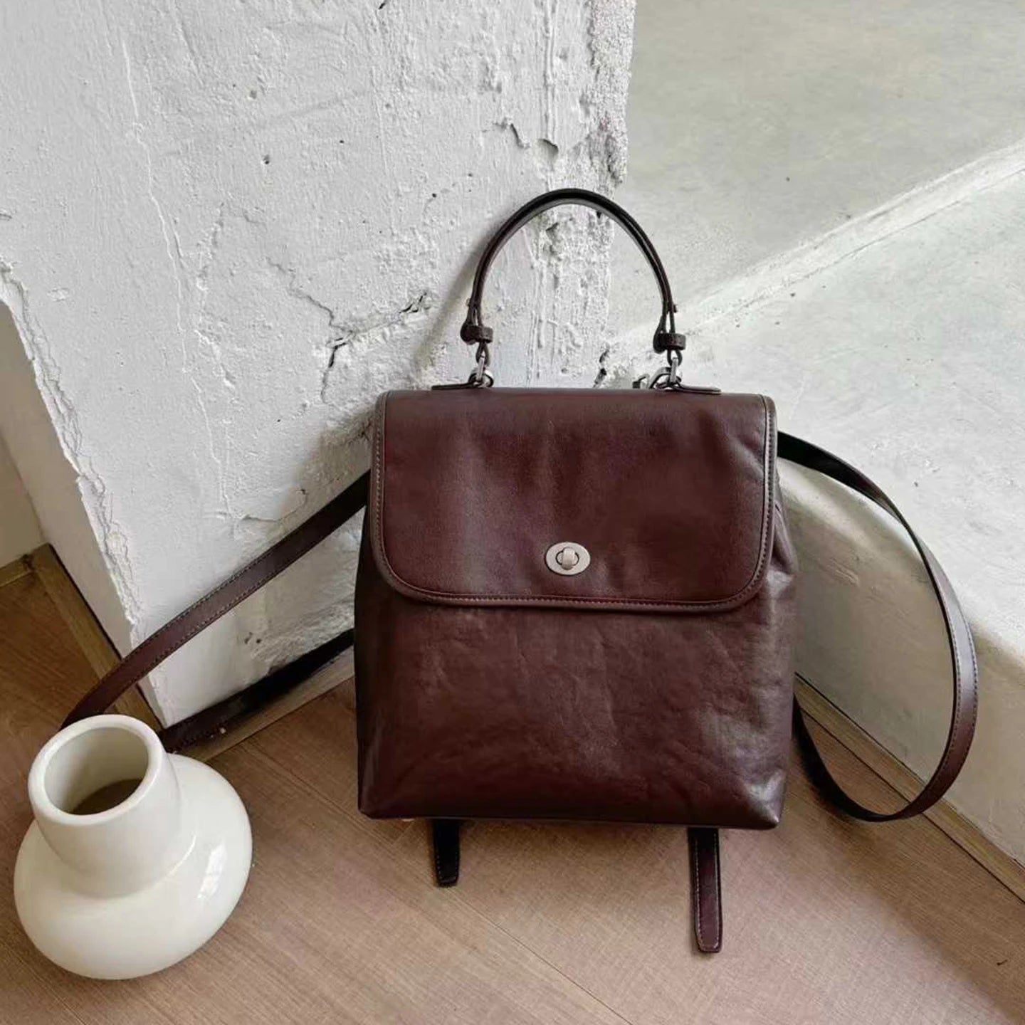 Mochila Essencial Emma – Design Minimalista Conversível